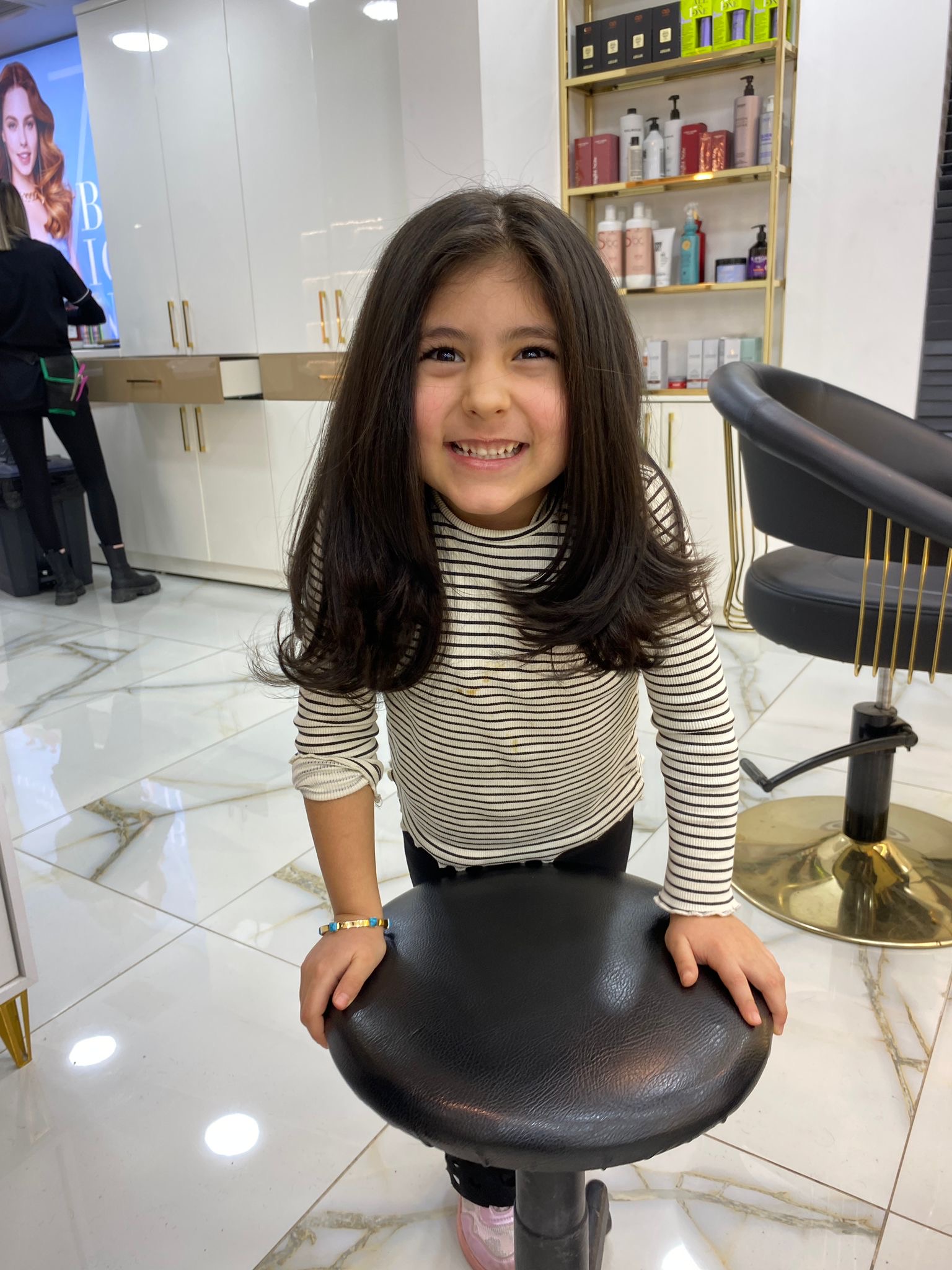 Naturel Kuaför ve Güzellik Salonu