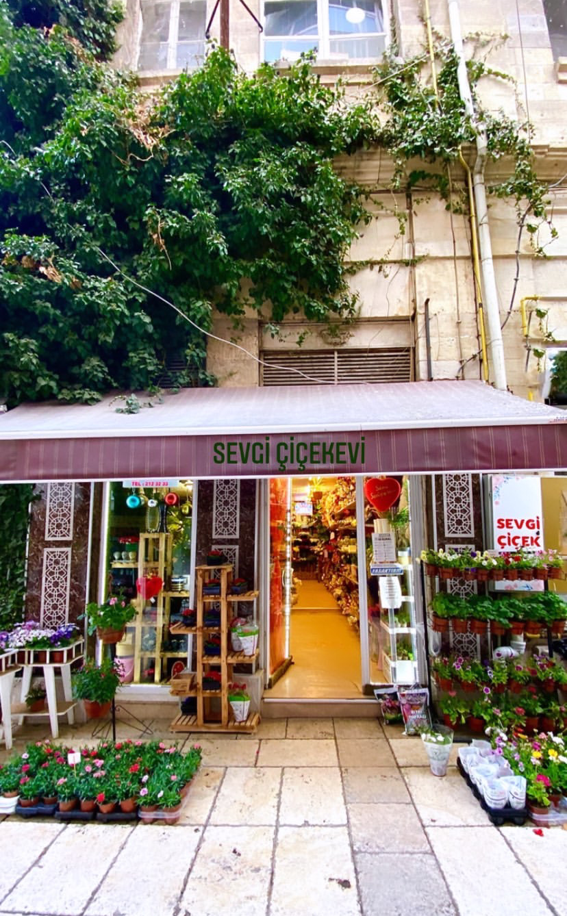 SEVGİ ÇİÇEK EVİ & TASARIM