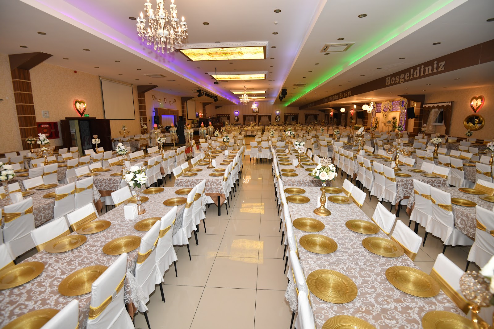 Unal Wedding Palace kır düğünü mekanı — Merkez